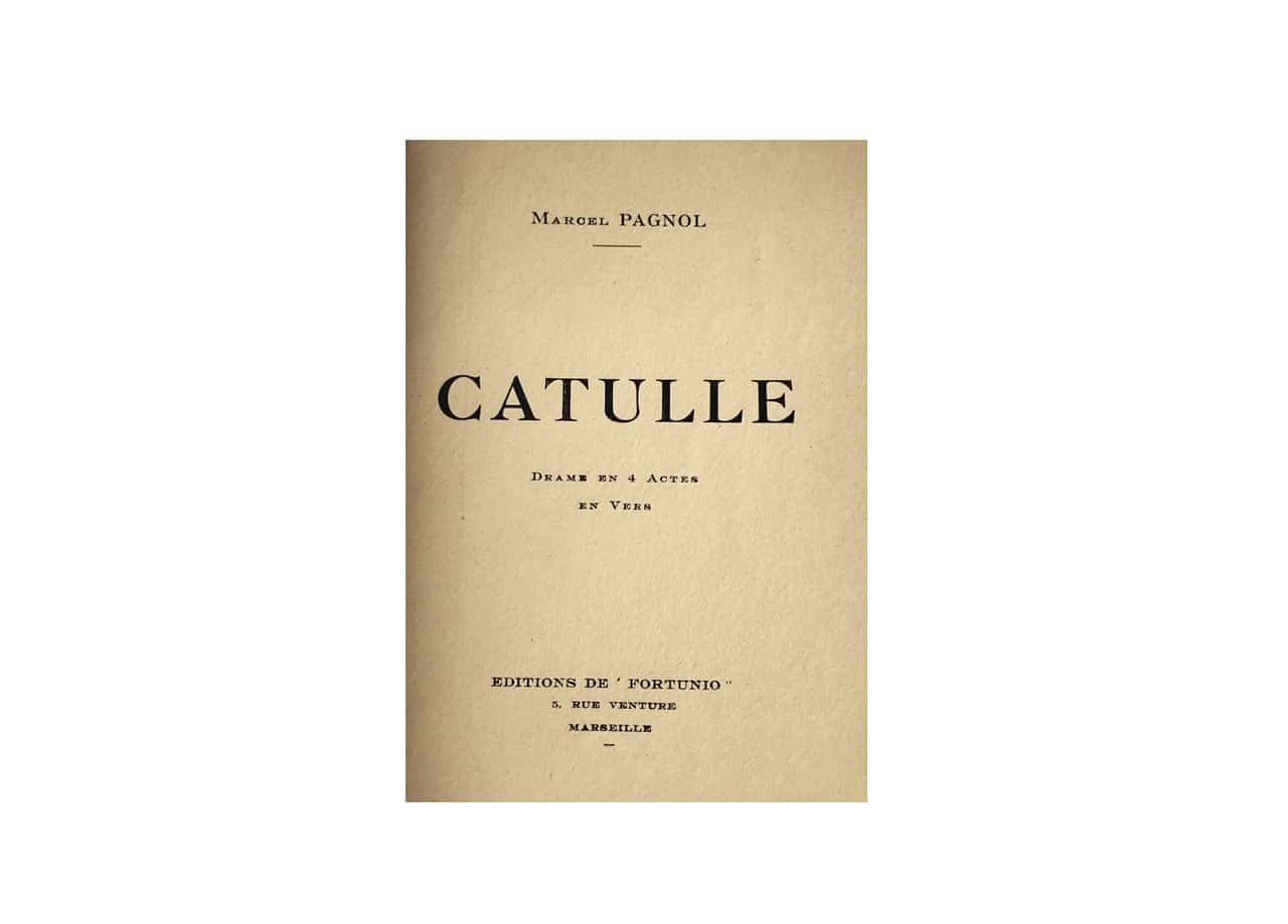Catullus, a young Latin poet, passionately loves Clodia, a courtesan. She falls in love with him, but being fickle and frivolous, she cheats on him.