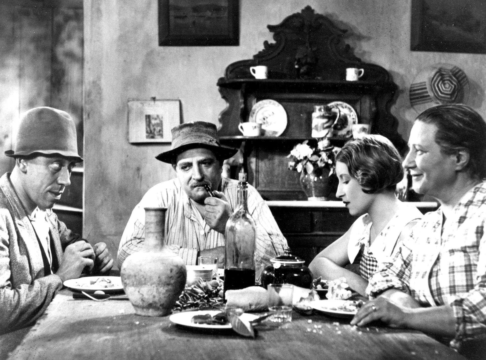 'Angèle' (1934) with Fernandel, Orane Demazis, Henri Poupon.