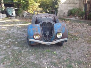 Restauration de la voiture du Schpountz : Peugeot 601 Eclipse dessinée par Marcel Pourtout.
